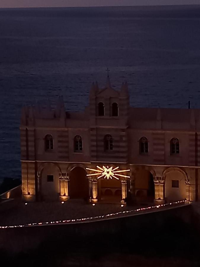 Bluemind Aparthotel Tropea Exterior photo